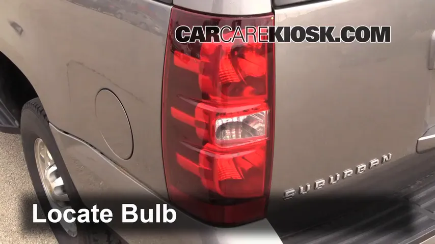2007 Chevrolet Suburban 2500 LT 6.0L V8 Lights